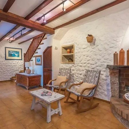 Cuixach - Stone Mallorcan In Pollença