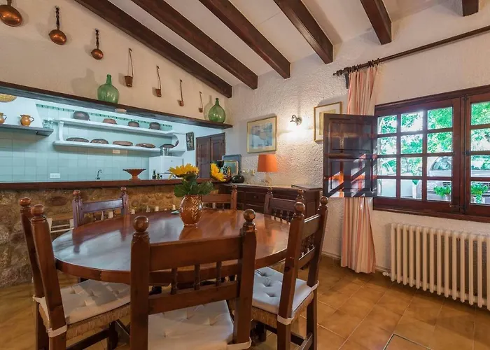 Cuixach - Stone Mallorcan In *