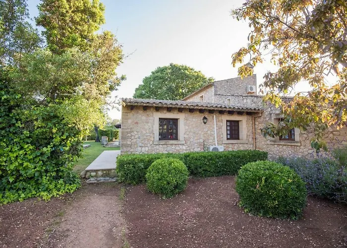 Cuixach - Stone Mallorcan In * Pollença