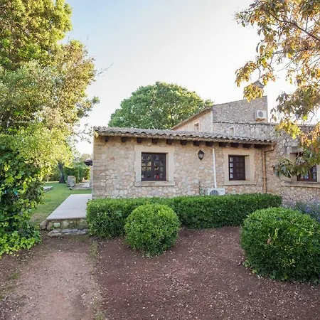 Cuixach - Stone Mallorcan In * Pollença