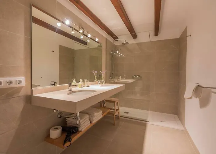 Cuixach - Stone Mallorcan In Pollensa