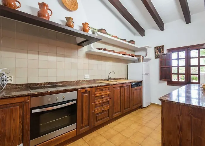 Cuixach - Stone Mallorcan In